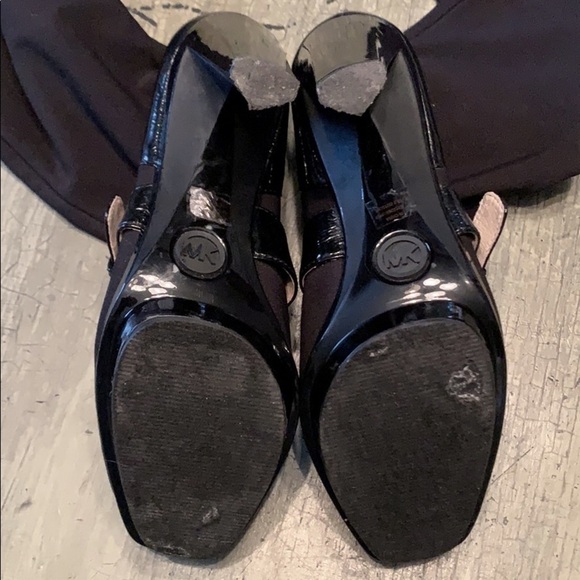 Michael Kors Black Allister Boots - Picture 13 of 16